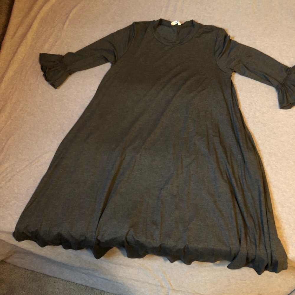 Acting Pro Dress
